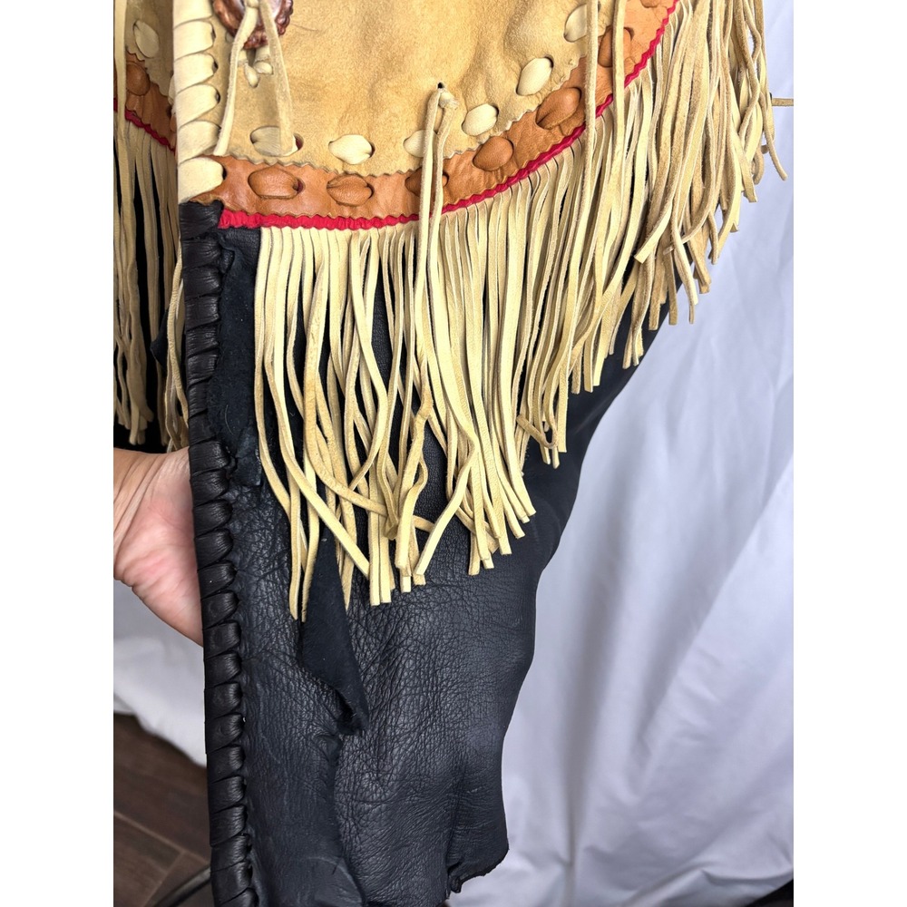 Vintage Leather Fringe Cape Vest Fort Grizzly Concho Western Boho Medium Rare - Picture 15 of 16